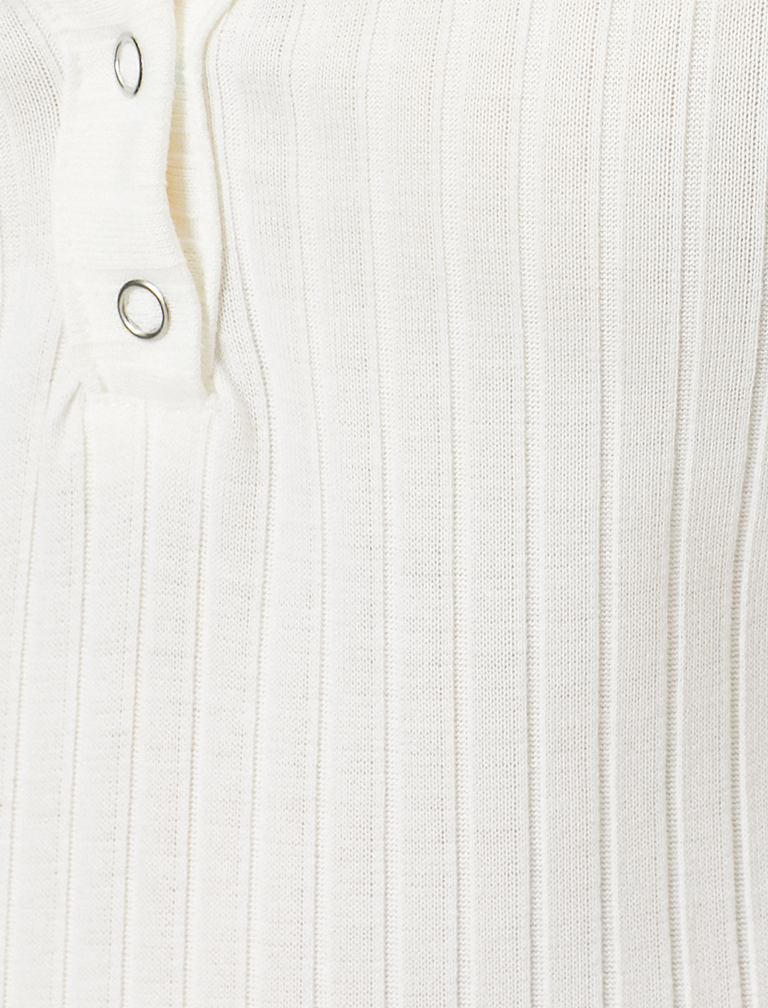   Çıtçıt Detaylı V Yaka Tişört