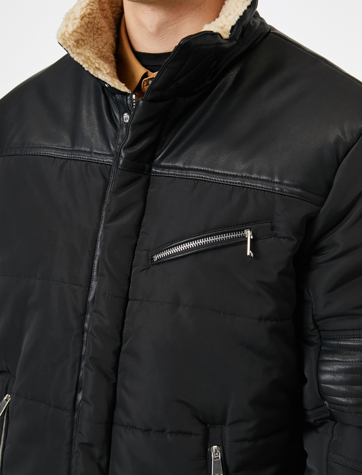 Cep Detaylı Şişme Mont