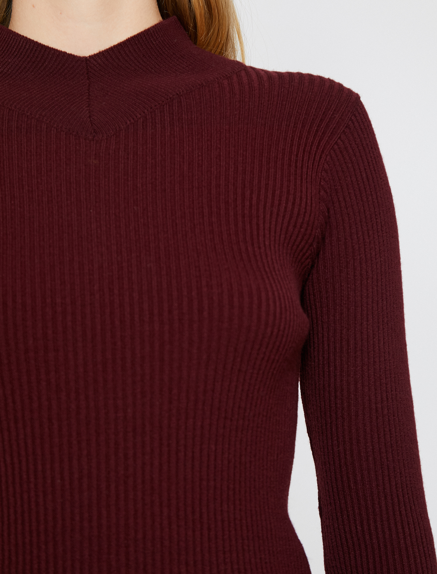   Yaka Detaylı Triko Kazak