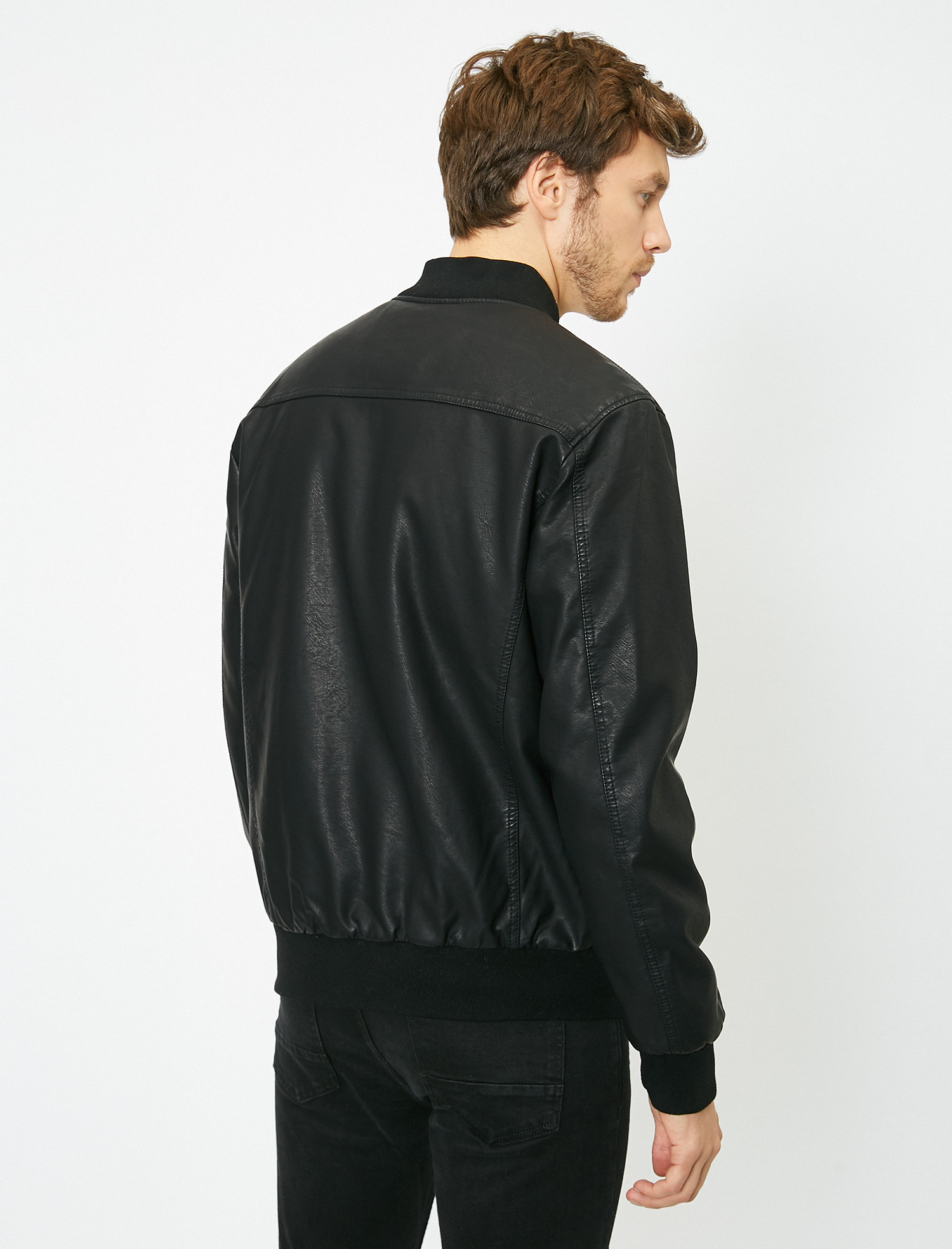   Deri Görünümlü Mont