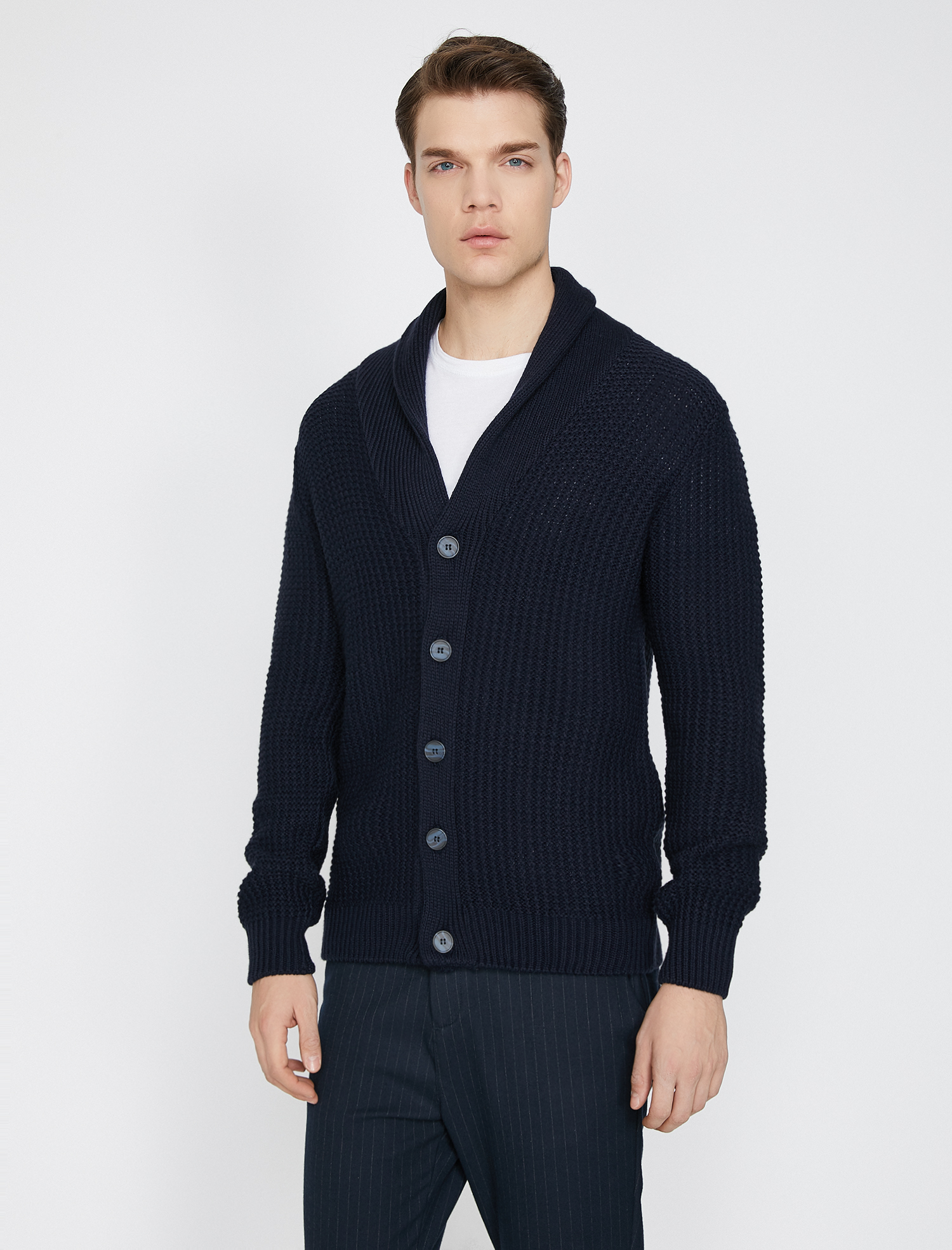   Düğme Detaylı Triko Hırka