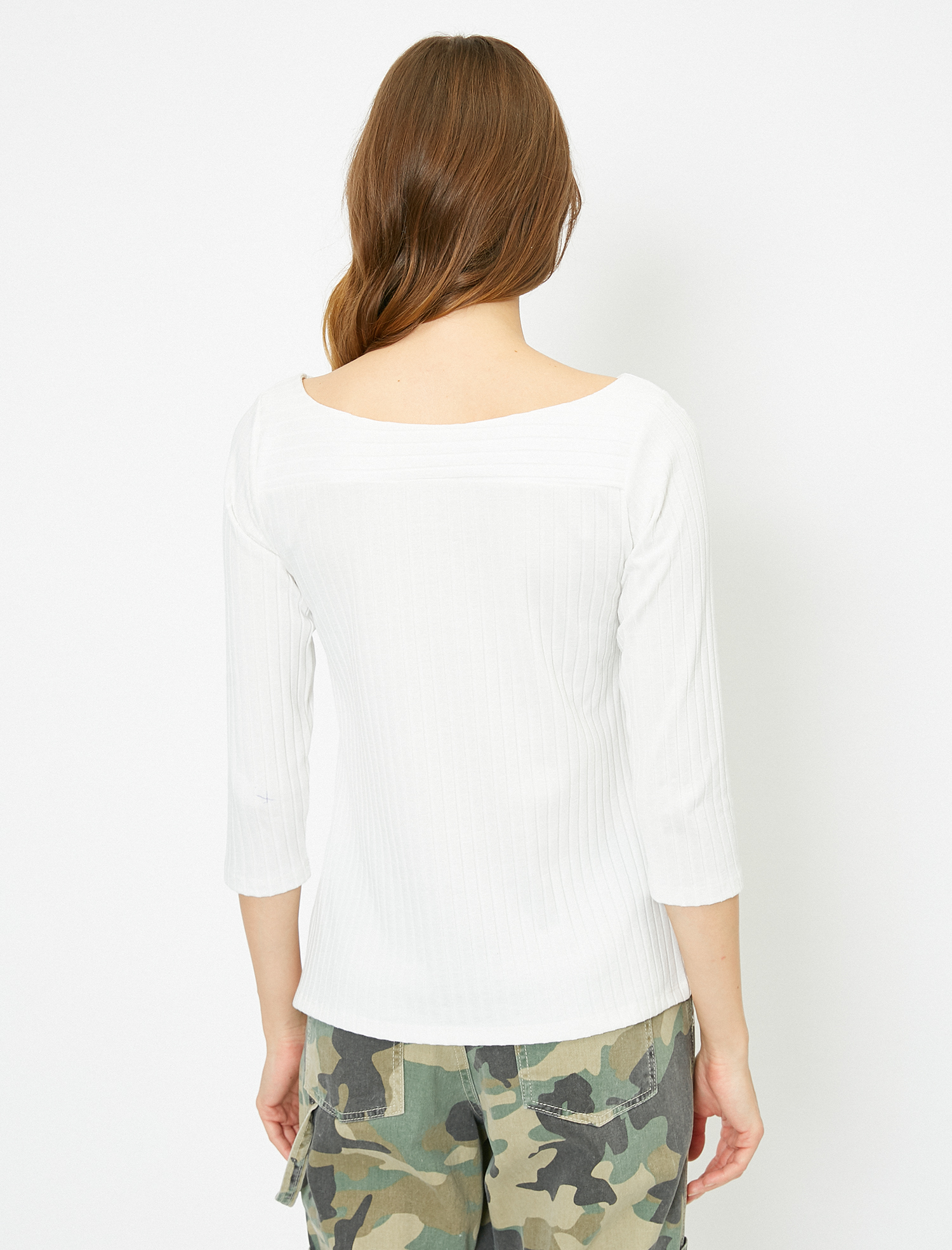   Uzun Kollu Tişört Çizgi Detaylı Kayık Yaka