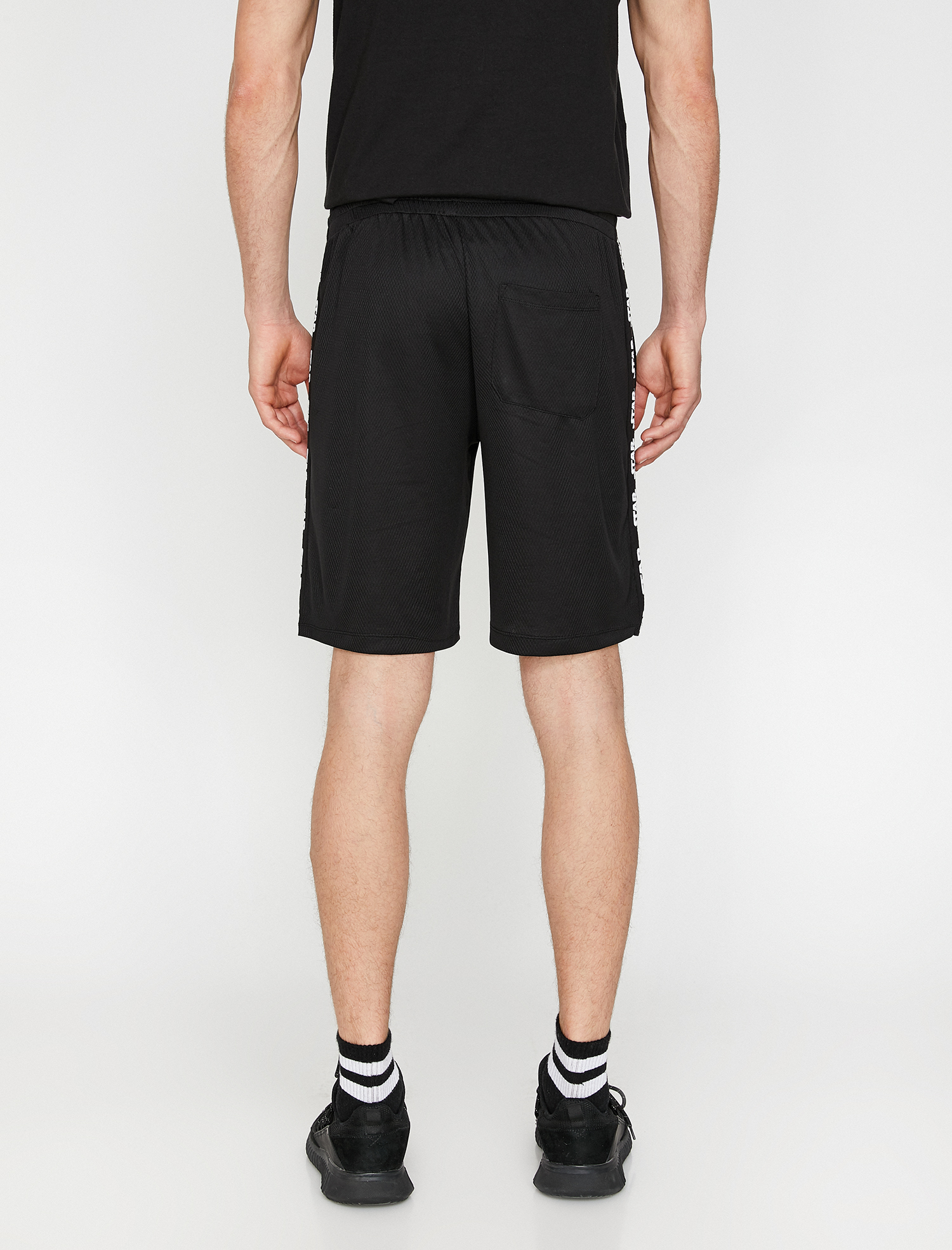   Star Wars Lisanslı Baskılı Şort