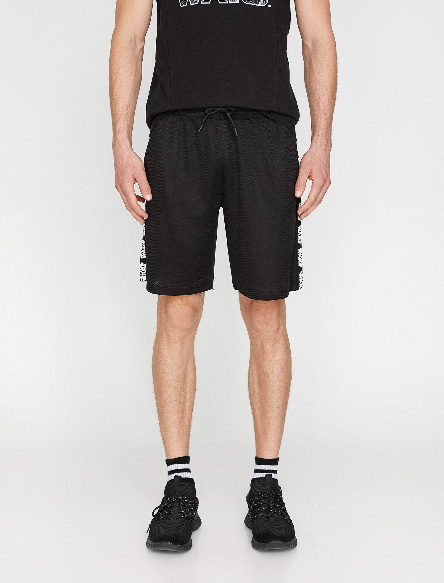   Star Wars Lisanslı Baskılı Şort