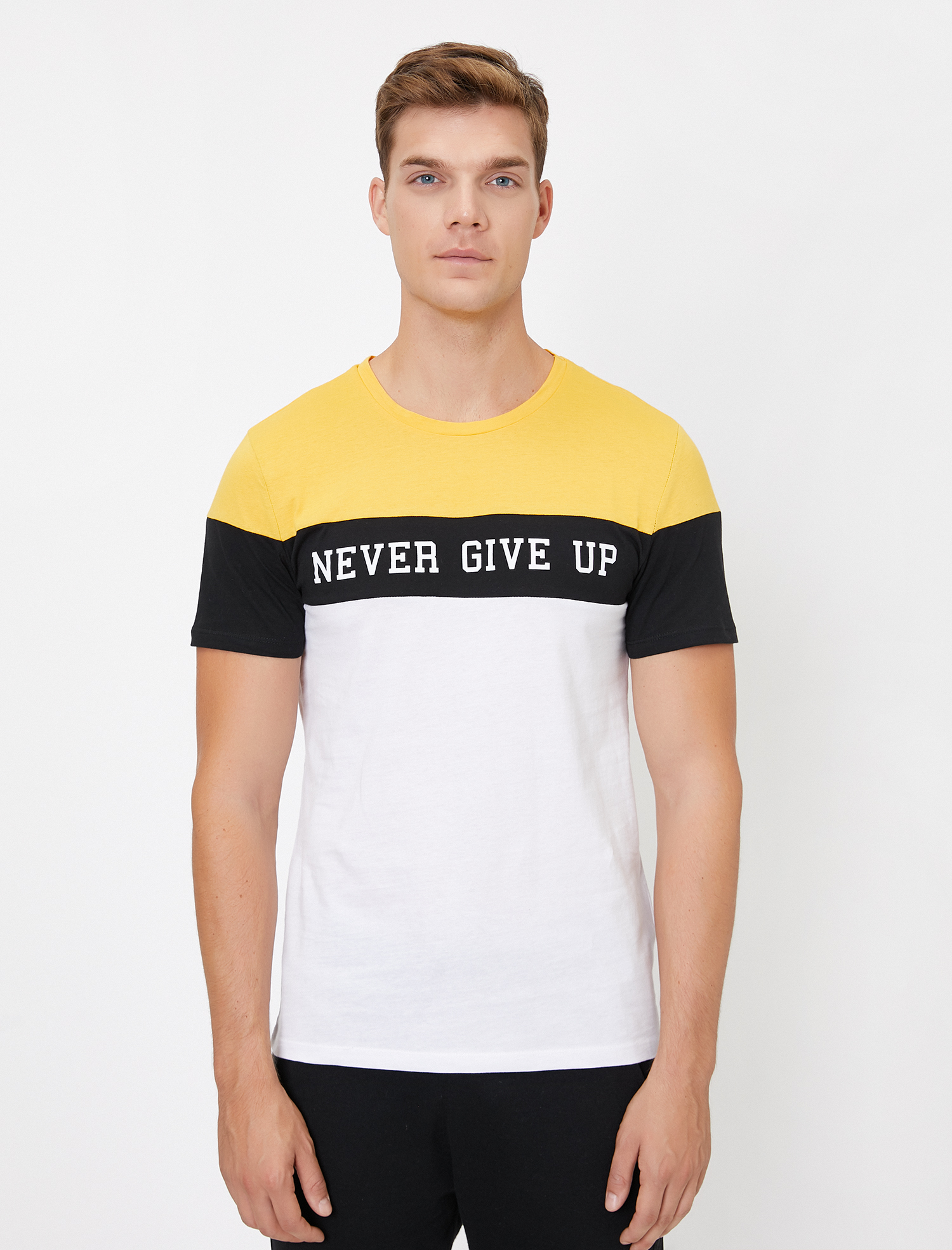 Yazılı Baskılı T-Shirt