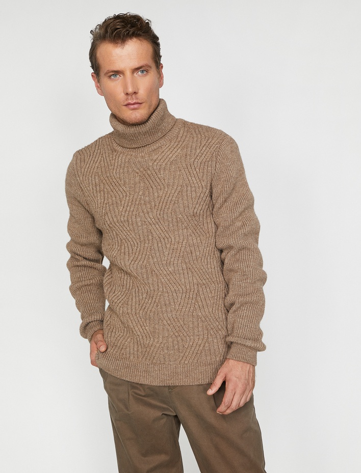  Boğazlı Triko Kazak