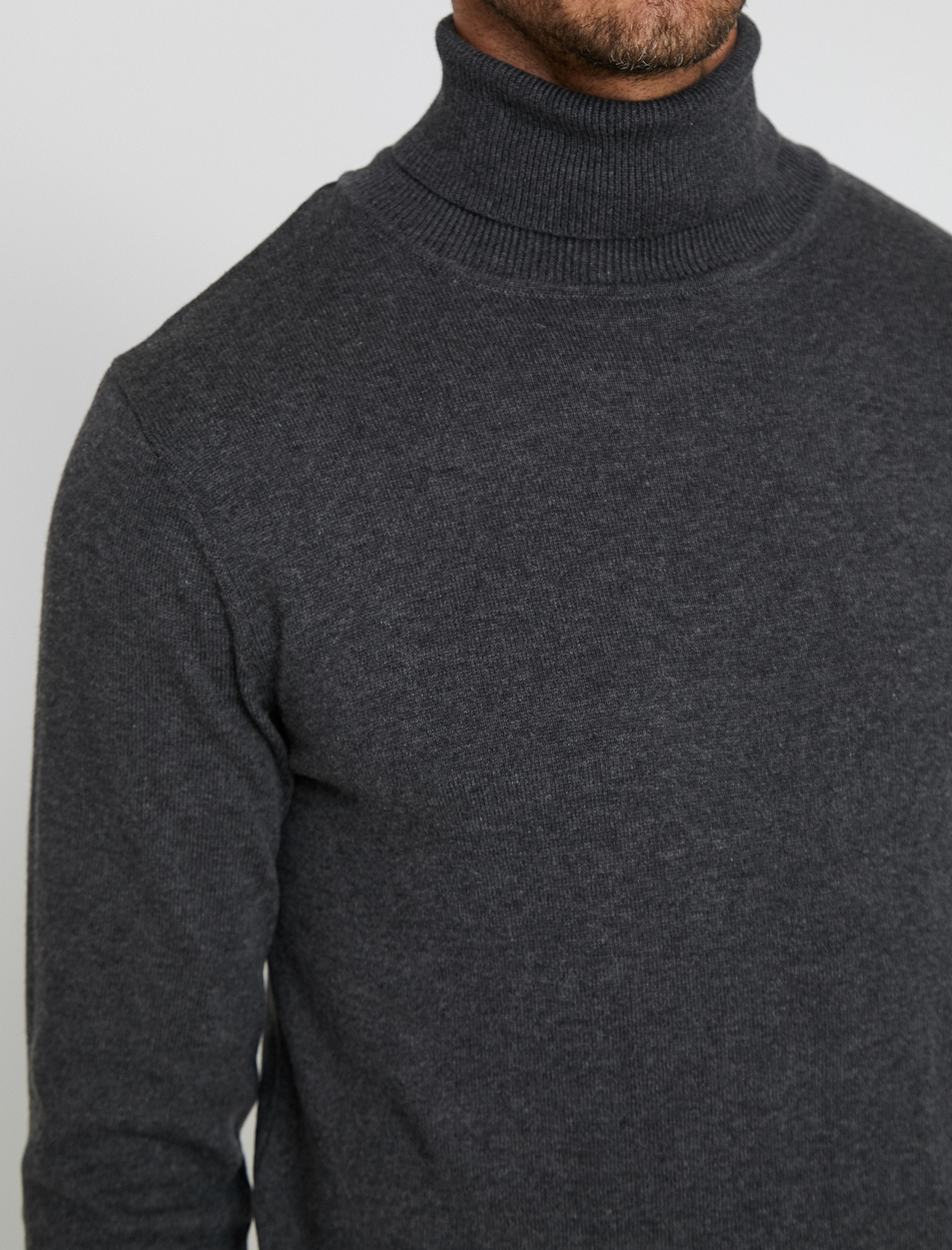   Boğazlı Triko Kazak