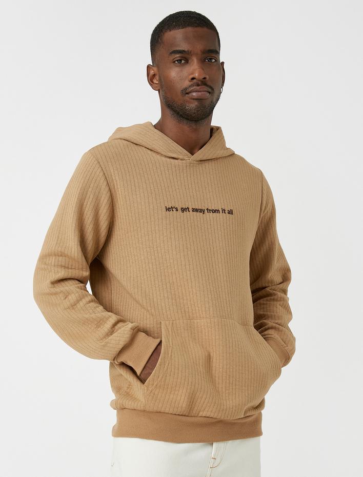  Slogan İşlemeli Sweatshirt Kapşonlu Cepli