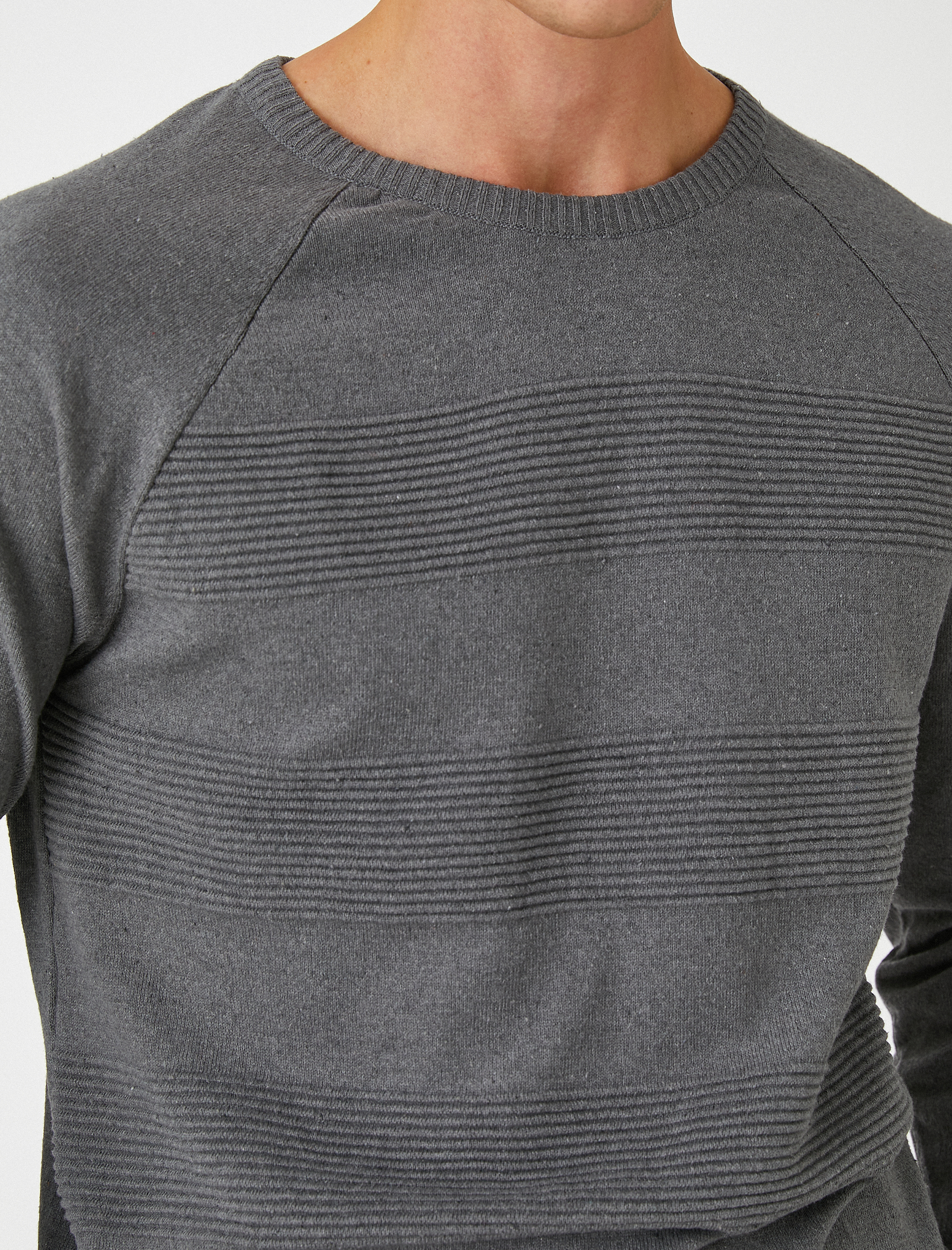   Basic Triko Kazak Dokulu Bisiklet Yaka