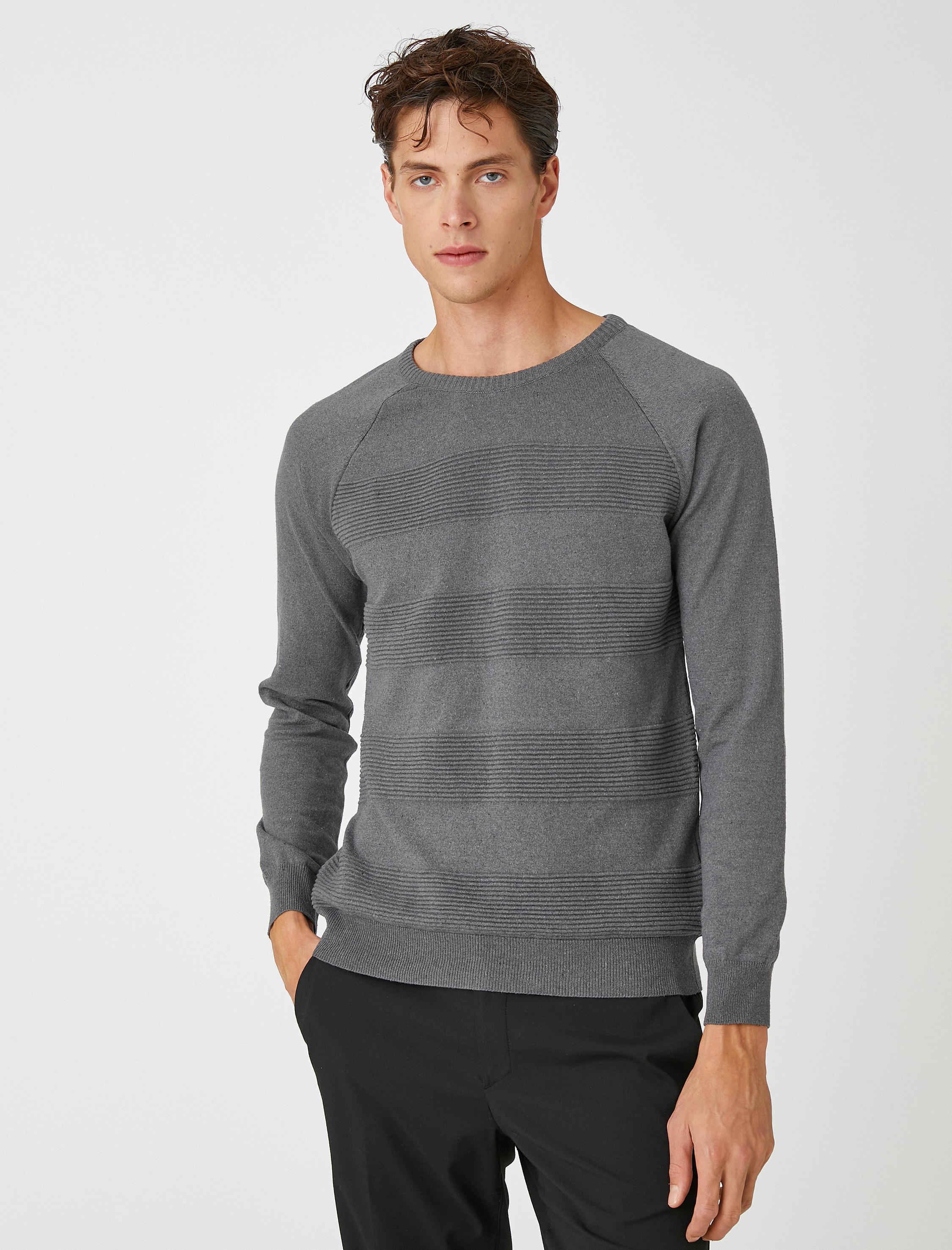   Basic Triko Kazak Dokulu Bisiklet Yaka