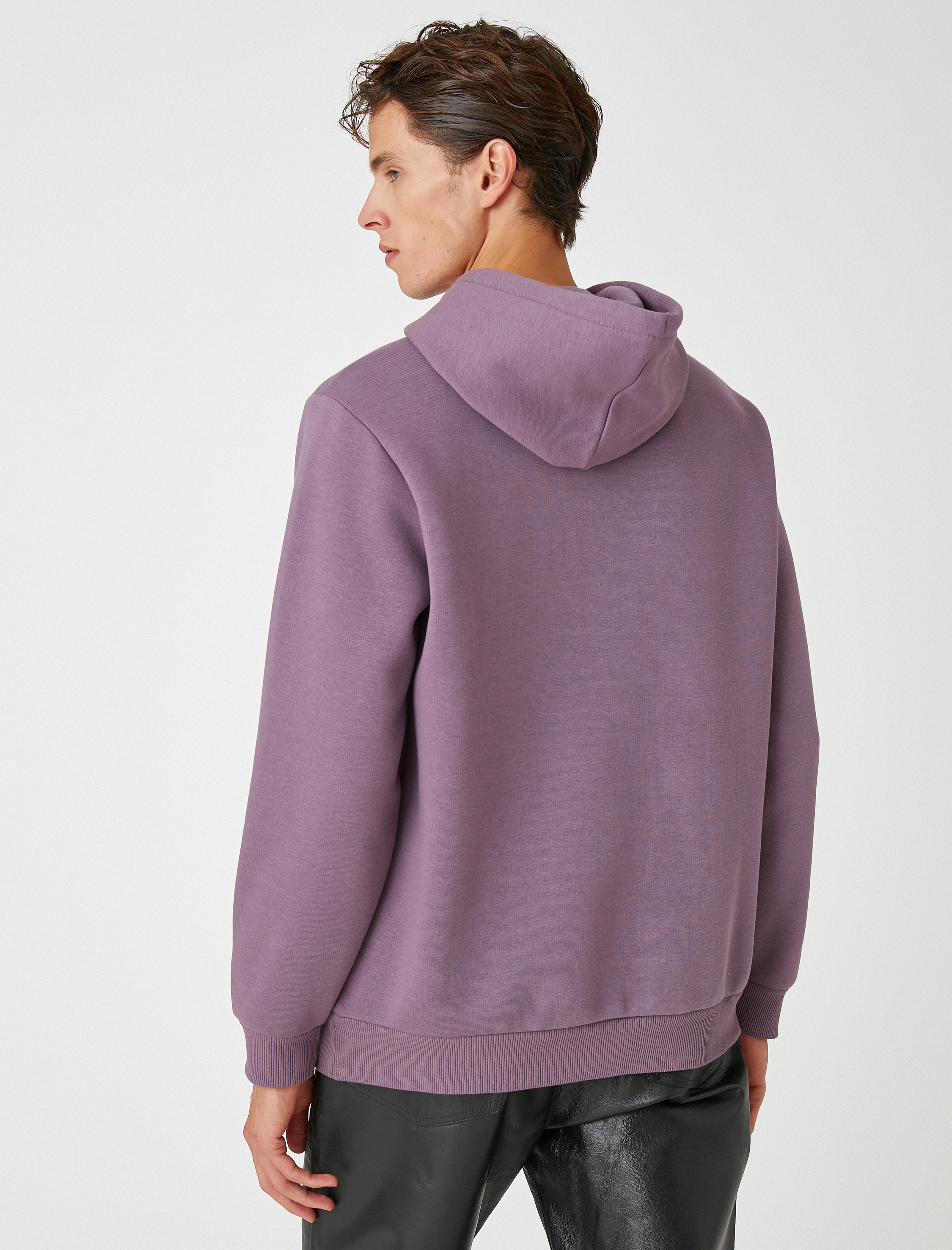   Kurt İşlemeli Sweatshirt Kapşonlu