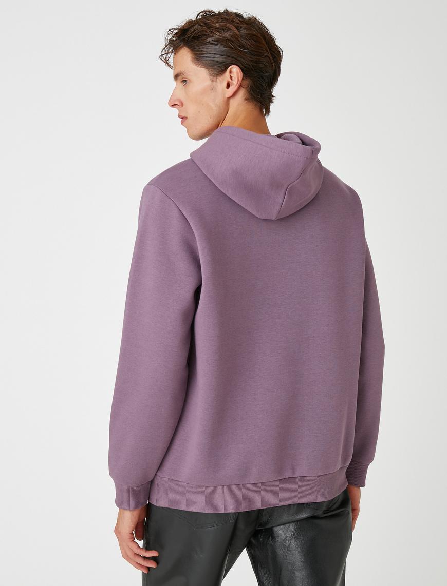   Kurt İşlemeli Sweatshirt Kapşonlu