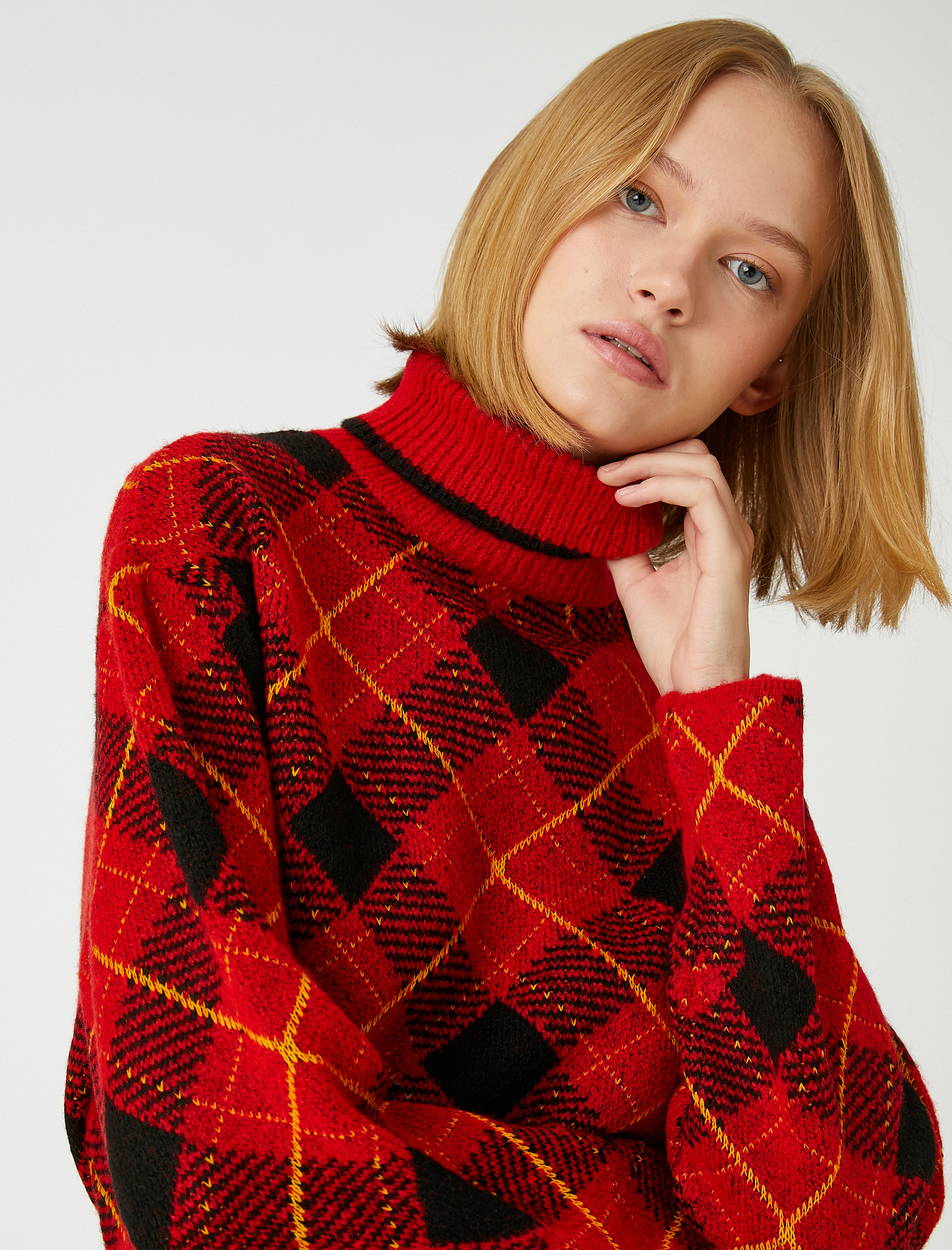   Baklava Desenli Boğazlı Kazak Triko