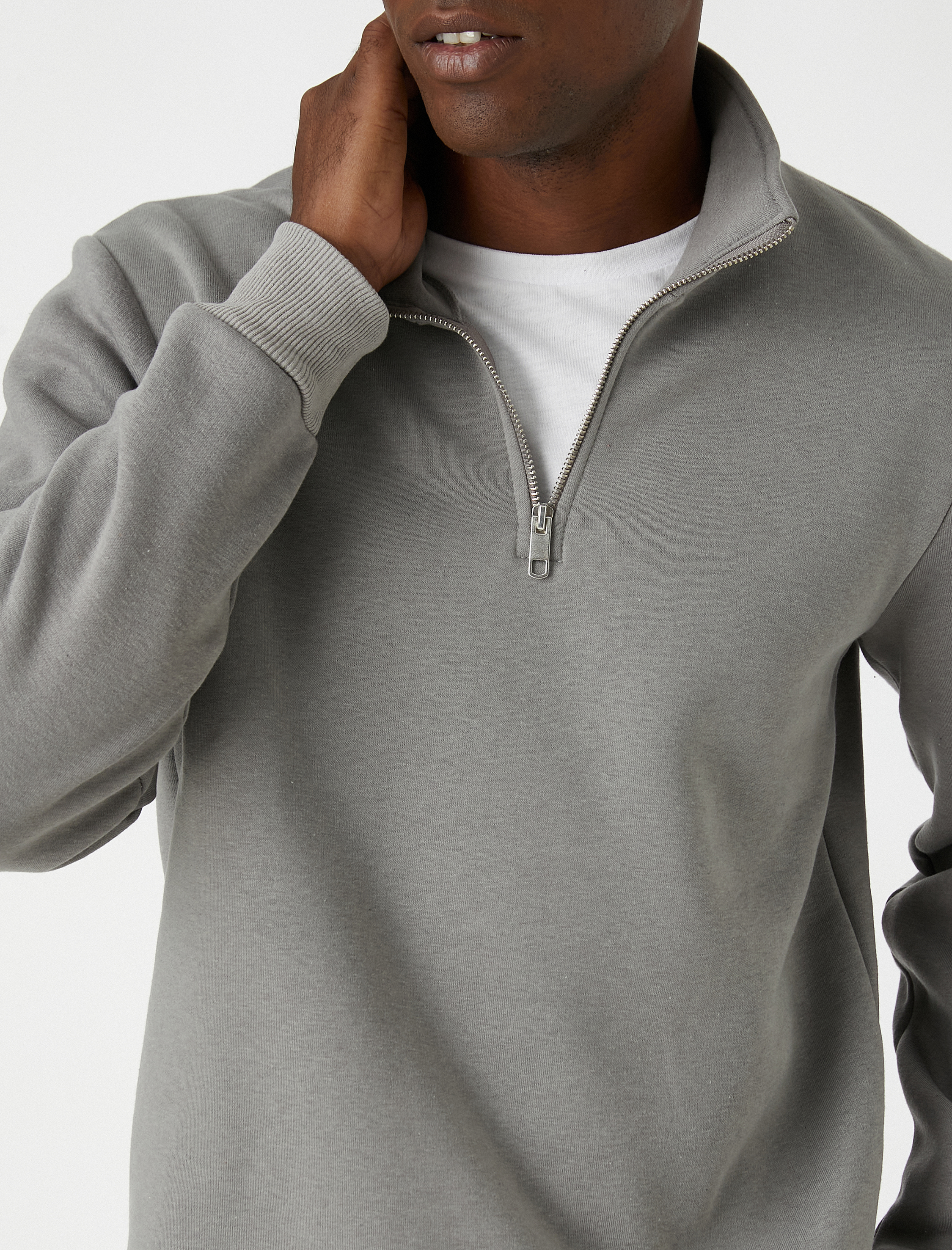   Fermuarlı Sweatshirt Dik Yaka Şardonlu