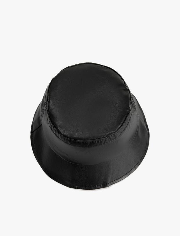  Kadın Deri Görünümlü Bucket Şapka - Aslıhan Malbora X Koton