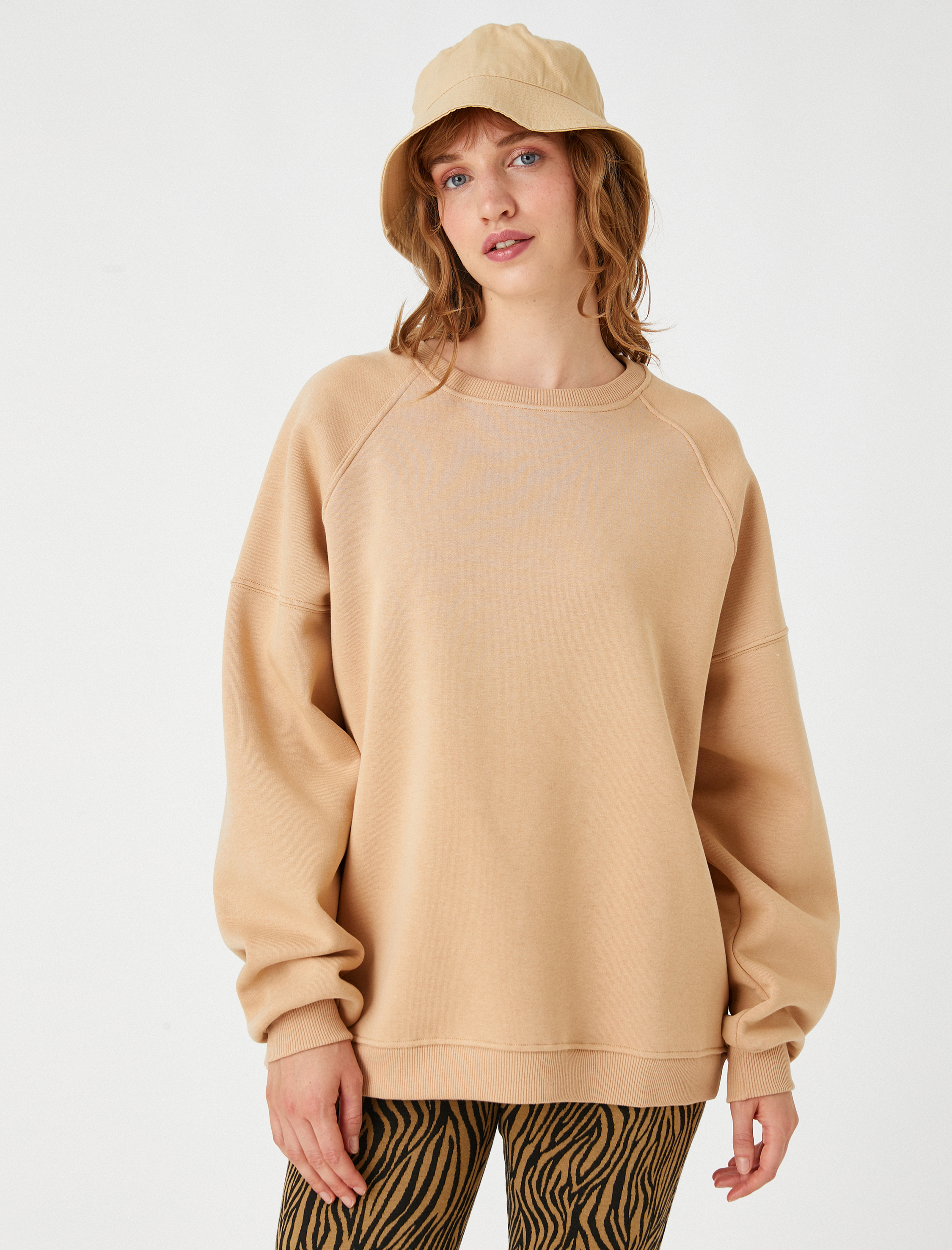   Oversize Bisiklet Yaka Sweatshirt İçi Polarlı
