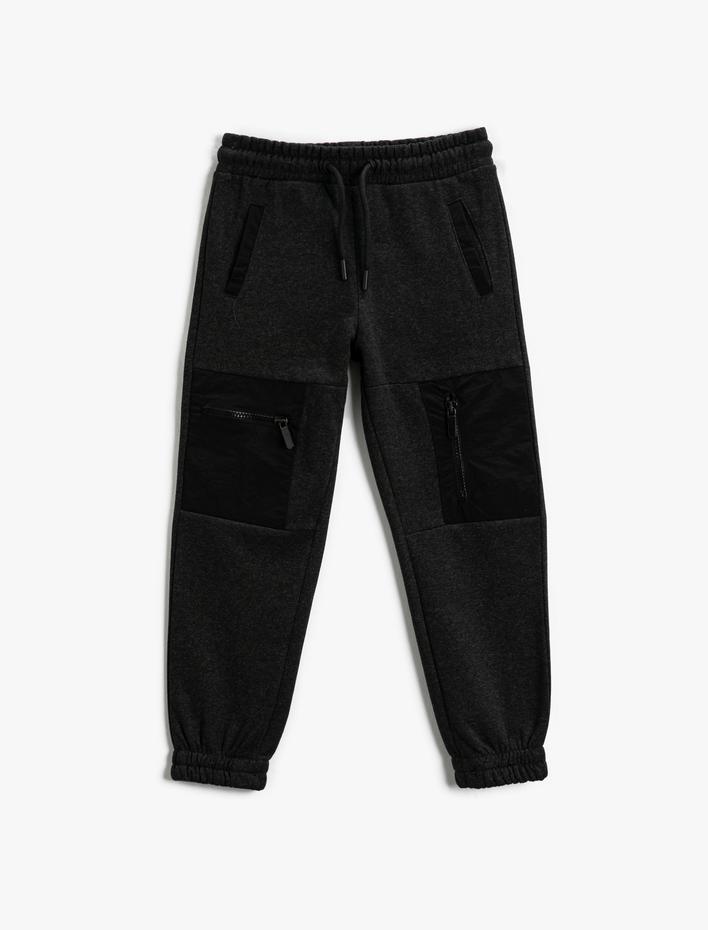 Erkek Çocuk Jogger Eşofman Altı Fermuarlı Cep Detaylı Beli Bağlamalı