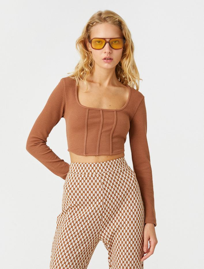  Uzun Kollu Tişört Crop Korse Detaylı Kare Yaka