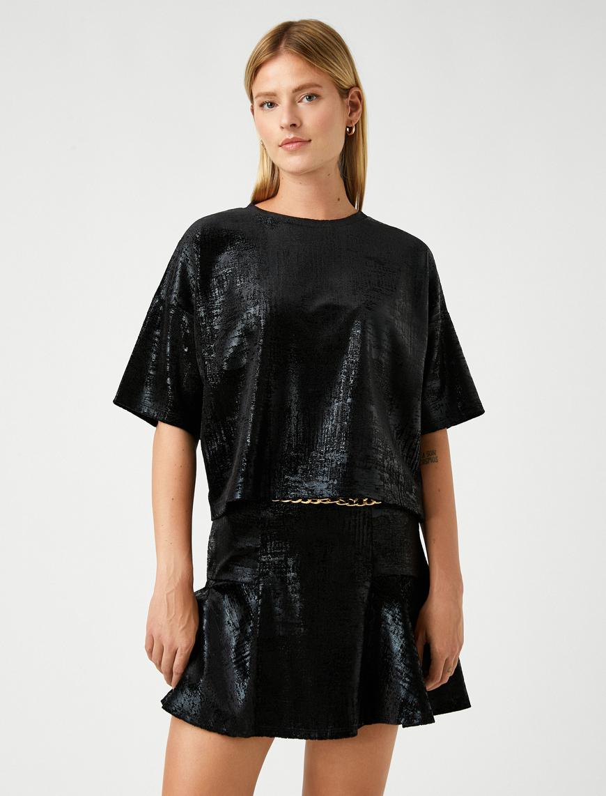   Jakarlı Oversize Tişört