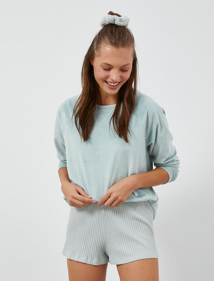  Pamuklu Dokulu Şort