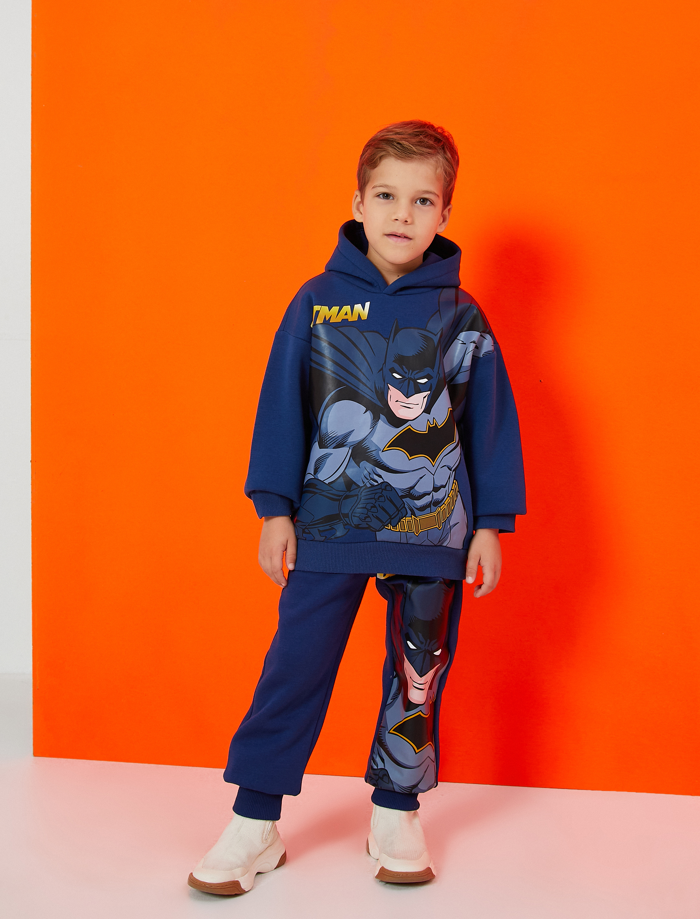  Erkek Çocuk Batman Kapüşonlu Sweatshirt Baskılı Lisanslı Şardonlu