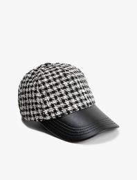 Cap Şapka Kazayağı Desenli Suni Deri Görünüm Detaylı