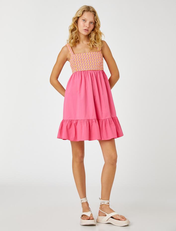  Mini Elbise Kroşe Detaylı Volanlı Askılı