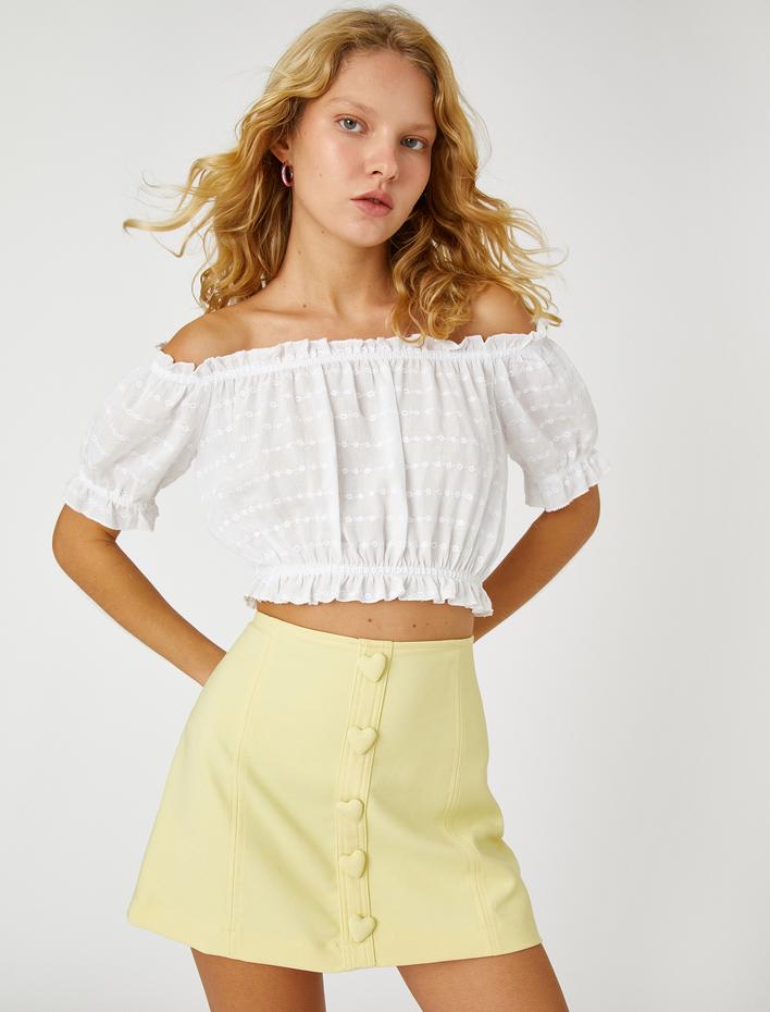  Crop Bluz Omuzları Açık Fırfırlı