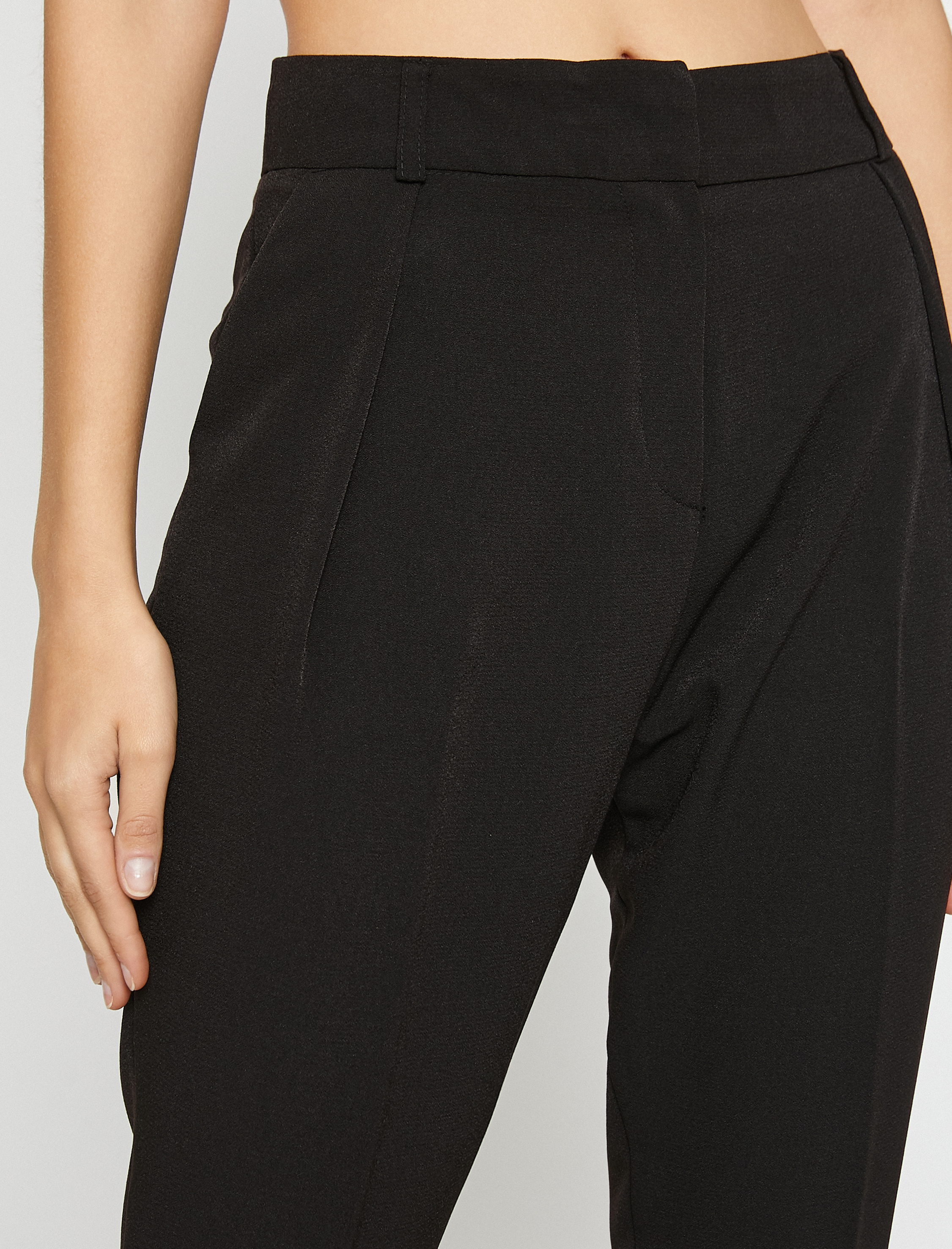   Normal Bel Kısa Paça Pantolon