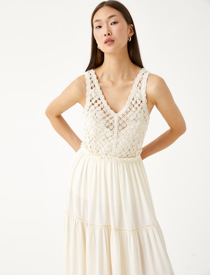  Uzun Viskon Elbise Kroşe Detaylı