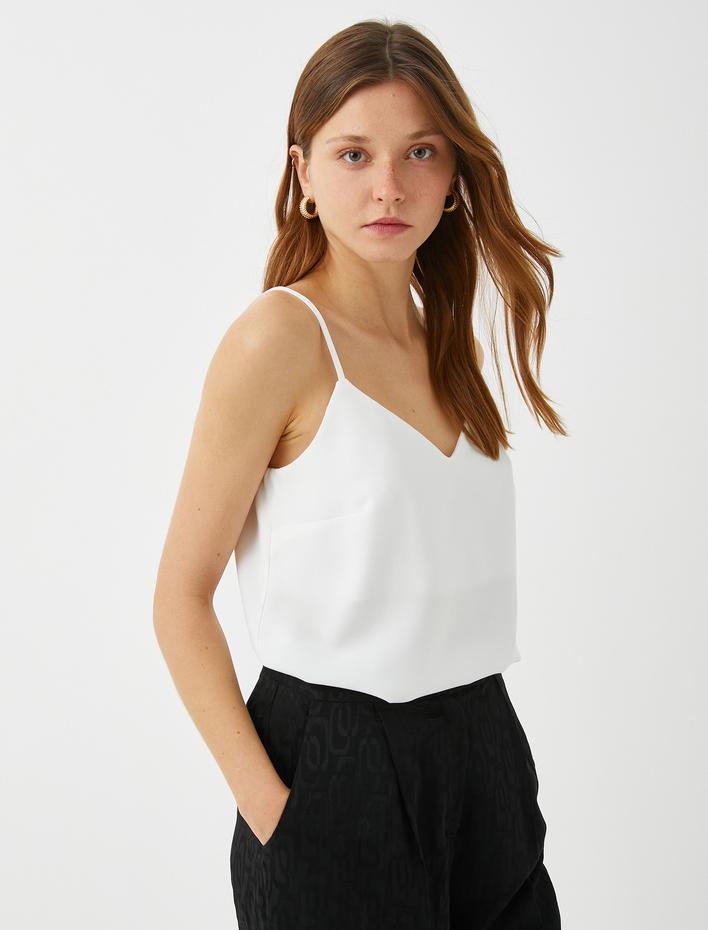  Basic Atlet Askılı V Yaka