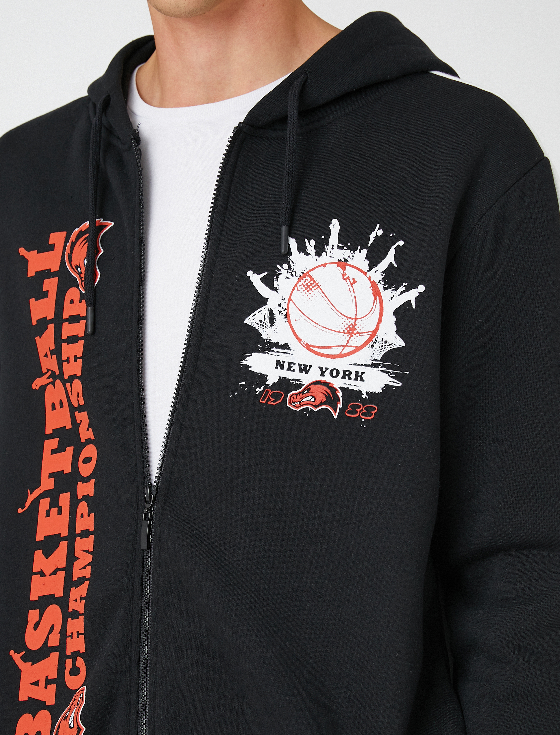 Kolej Kapşonlu Sweatshirt Şardonlu Fermuarlı Basketbol Baskılı Cep Detaylı