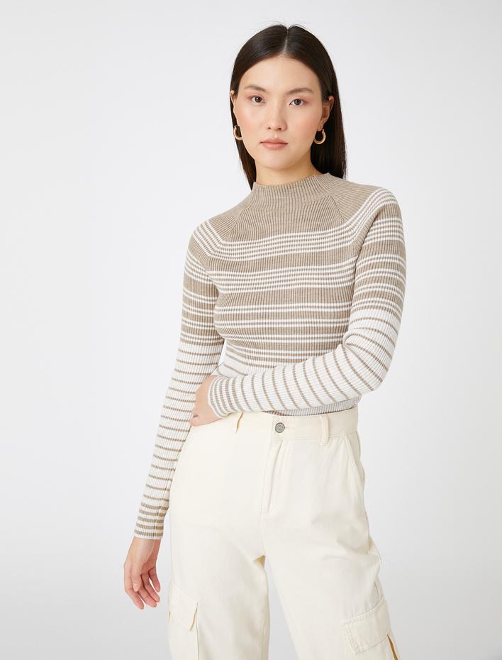  Balıkçı Yaka Kazak Kaşmir Dokulu