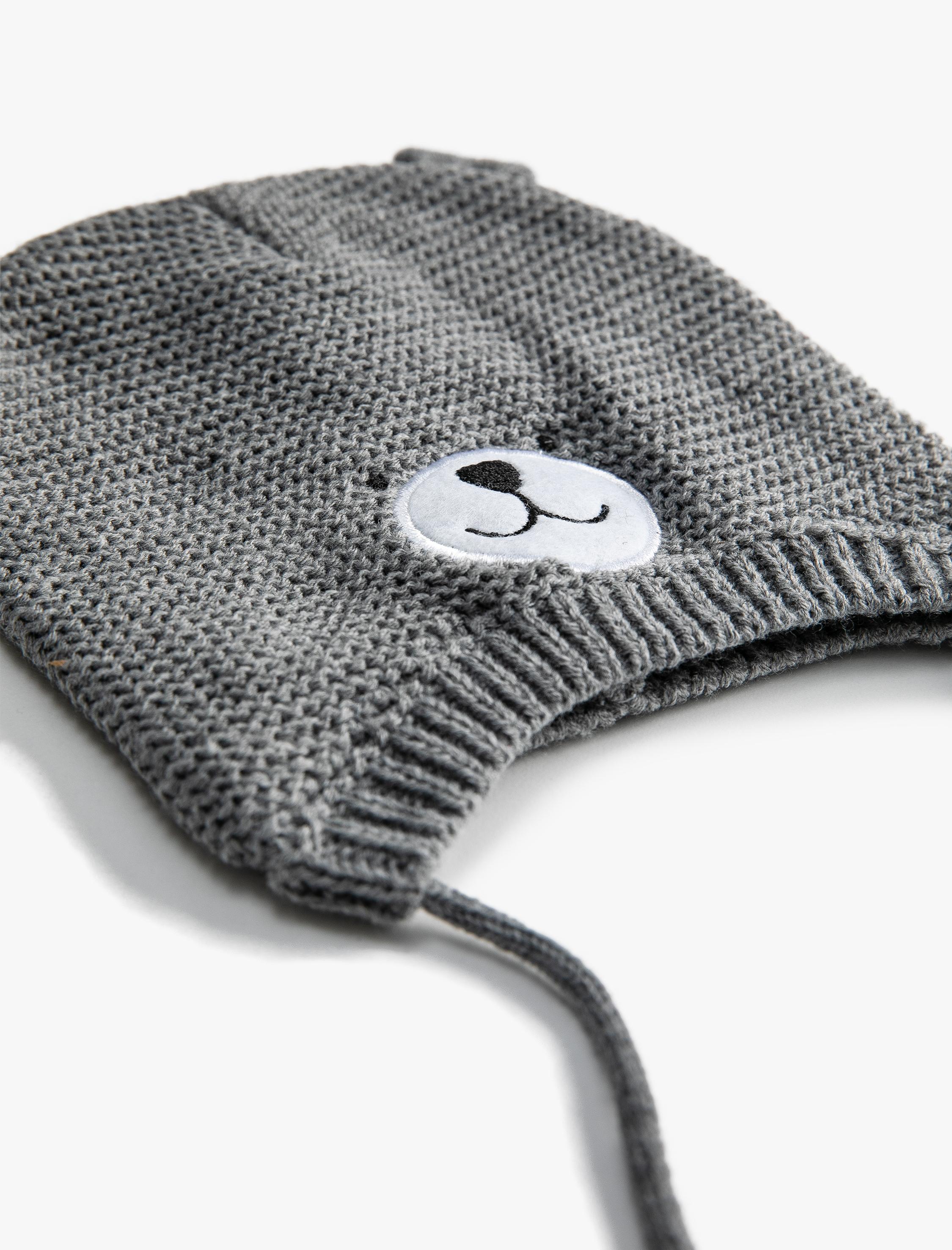  Erkek Bebek Kulak Aplike Detaylı Örgü Bere Ayı İşlemeli