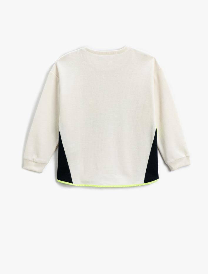 Erkek Çocuk Renk Kontrastlı Sweatshirt Slogan Temalı Baskılı Ribanalı