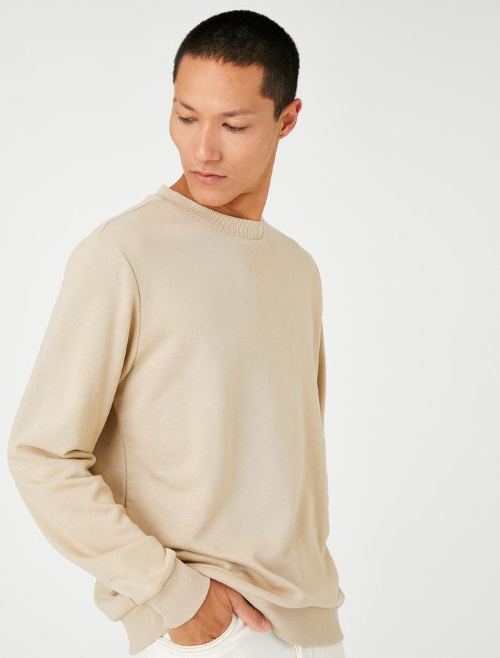  Basic Bisiklet Yaka Sweatshirt Uzun Kollu