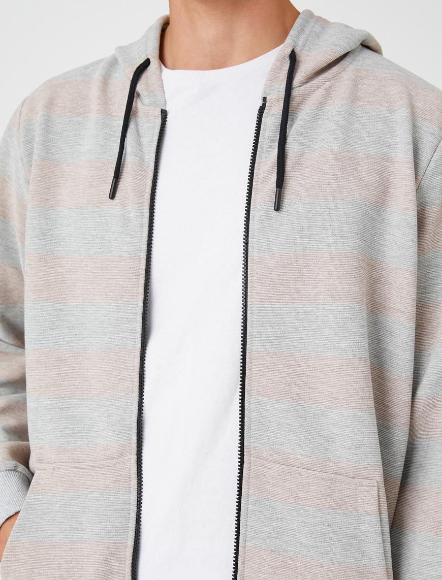   Basic Kapşonlu Sweatshirt Fermuarlı Cep Detaylı