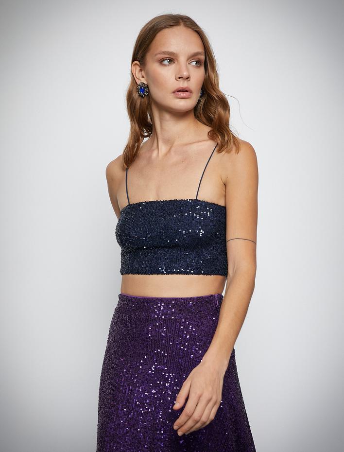  Melis Ağazat X Koton - İnce Askılı Payetli Büstiyer