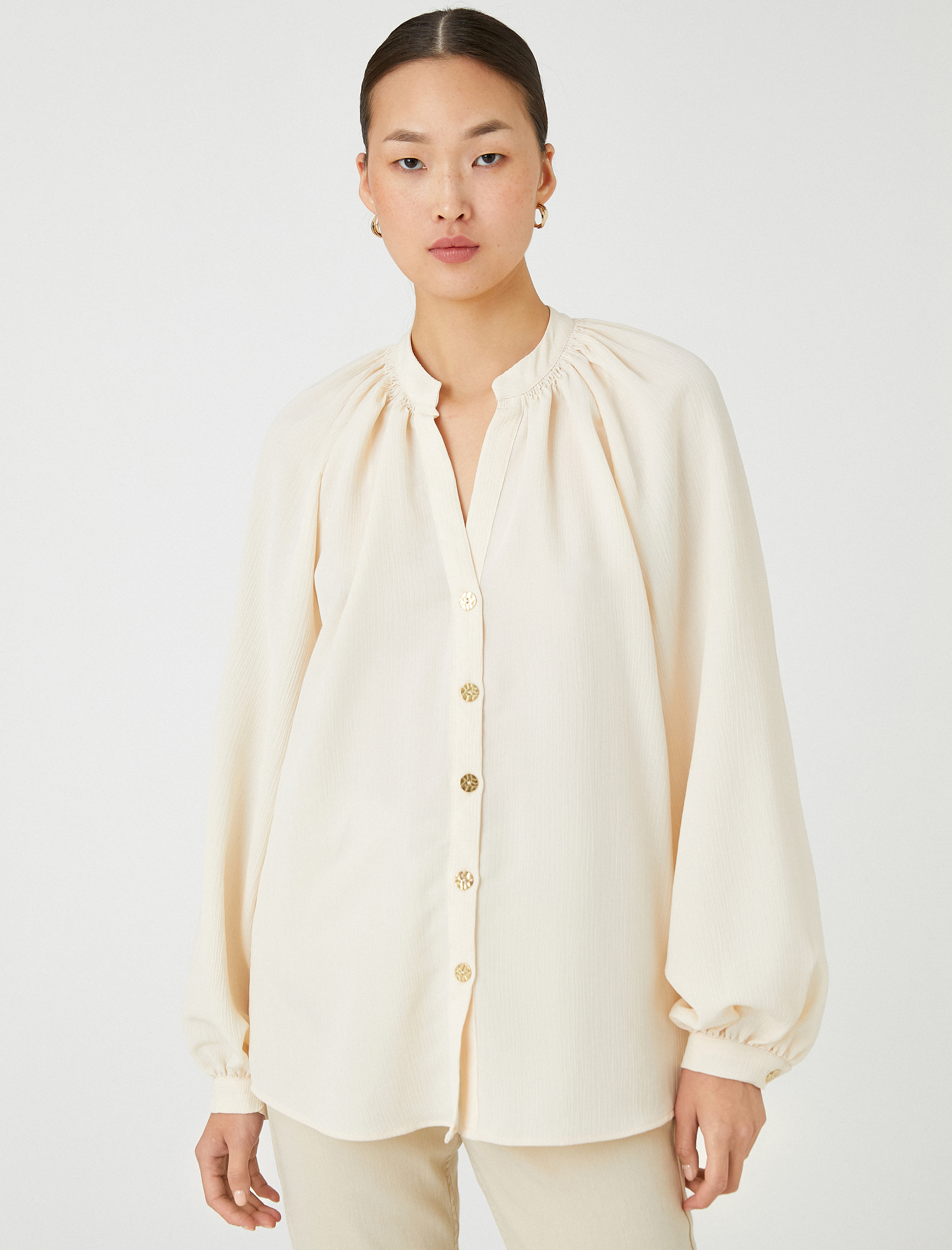   Hakim Yaka Gömlek Uzun Balon Kollu Düğmeli