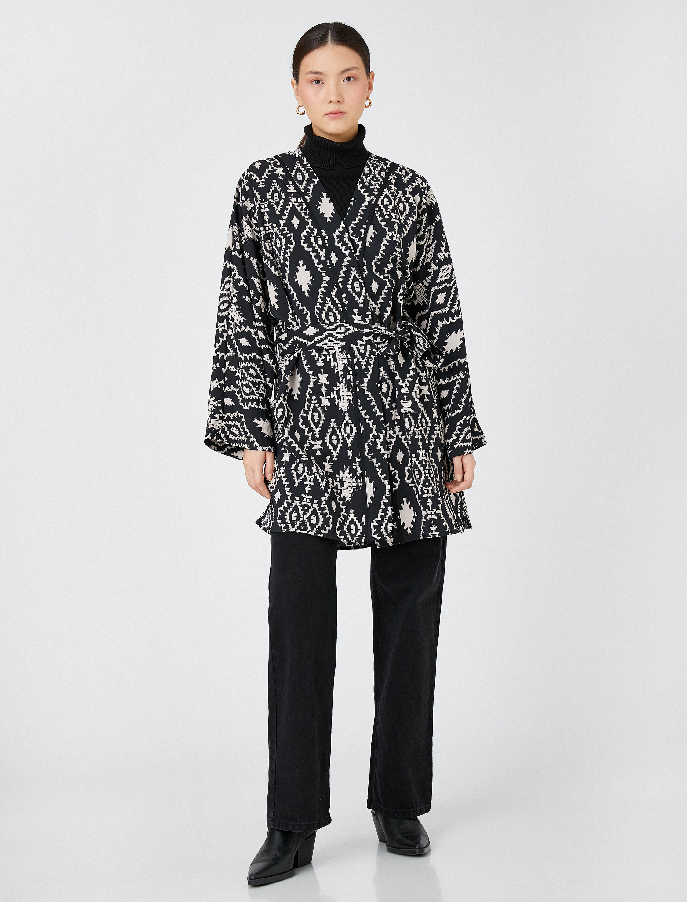   Etnik Desenli Kimono Kuşaklı Midi Boy