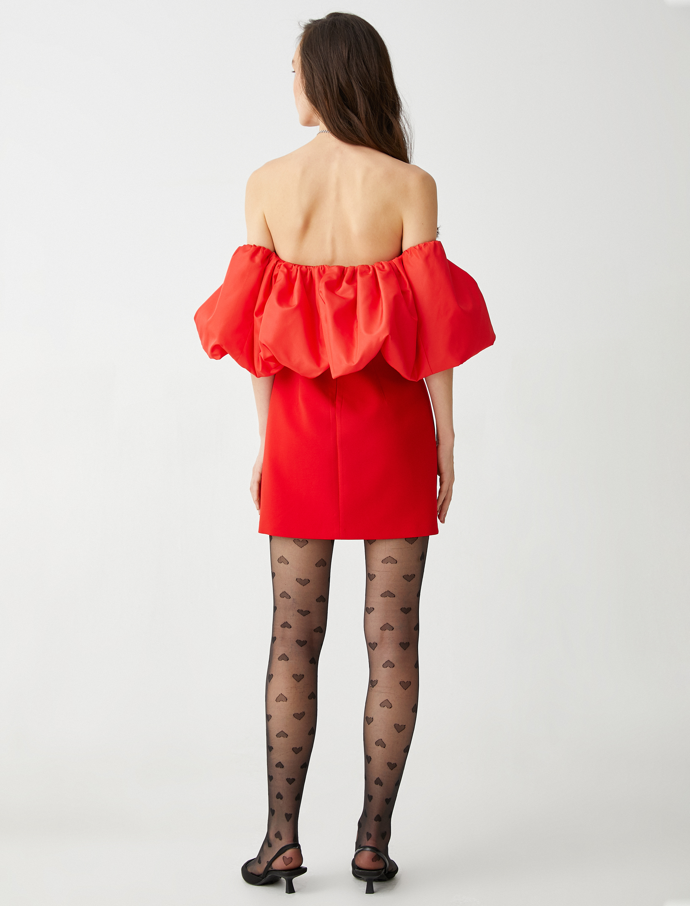   Omzu Açık Yırtmaçlı Mini Abiye Elbise