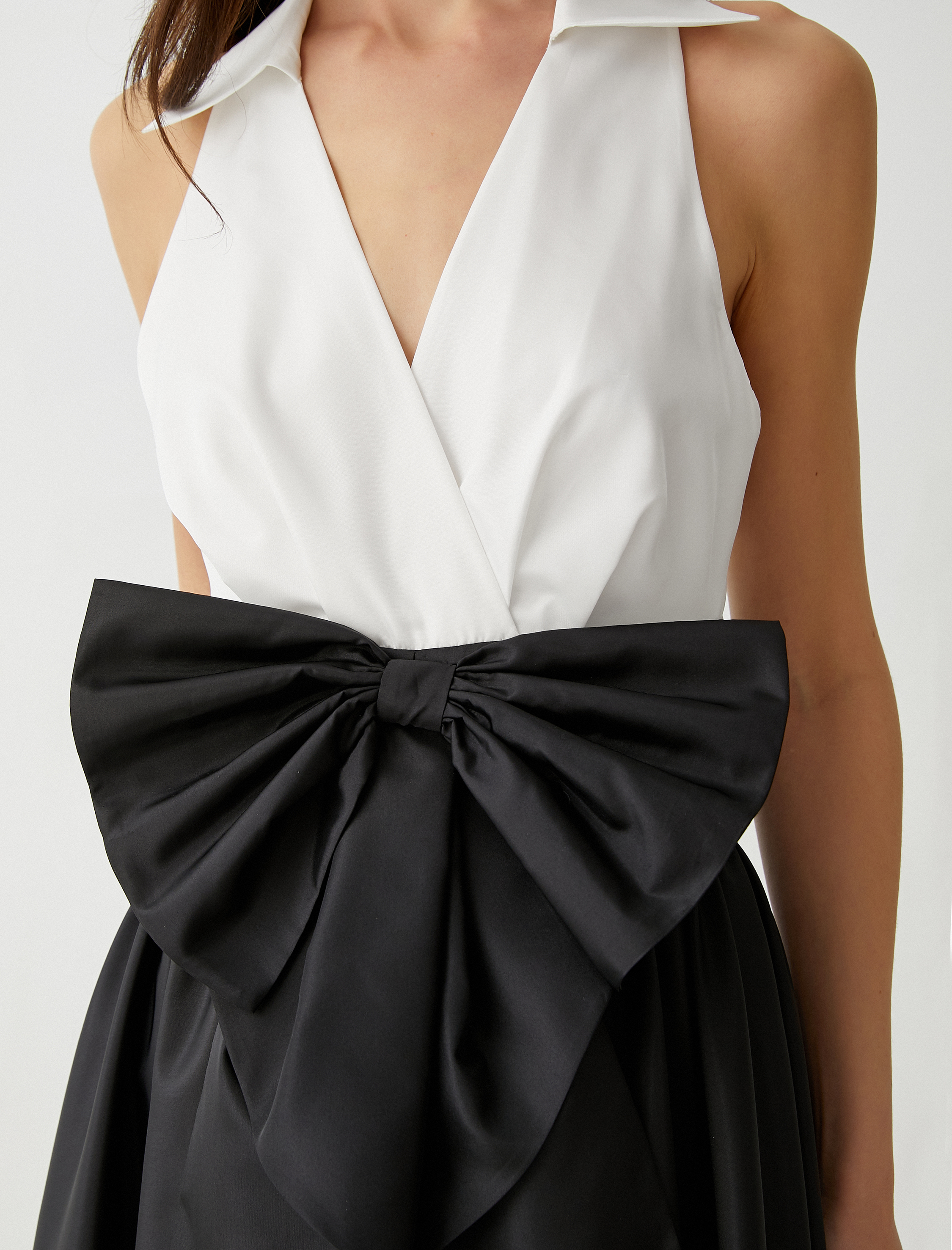   Fiyonklu Saten Kabarık Abiye Elbise