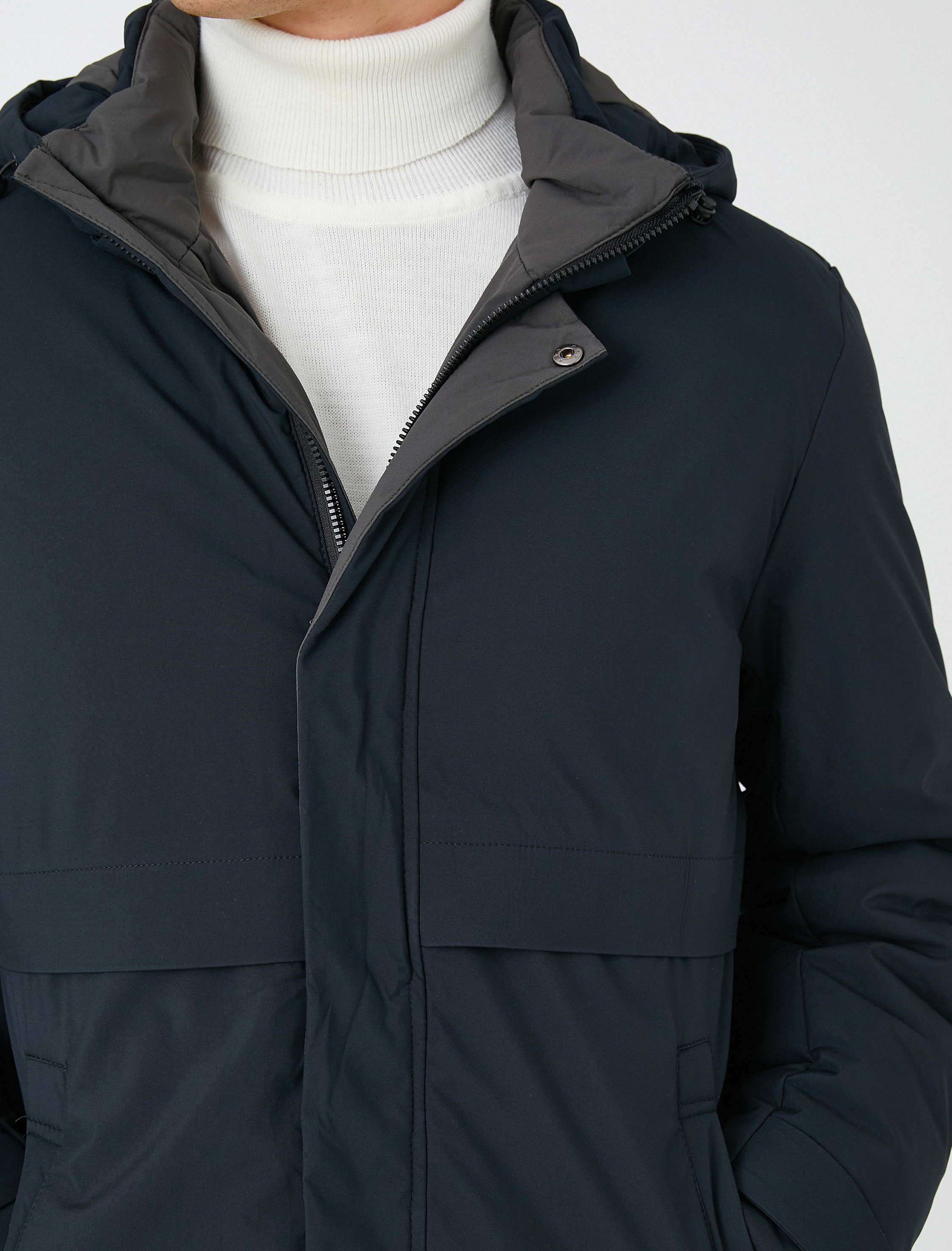   Kapşonlu Anorak Mont Fermuarlı Cepli Çıtçıt Detaylı Su Geçirmez