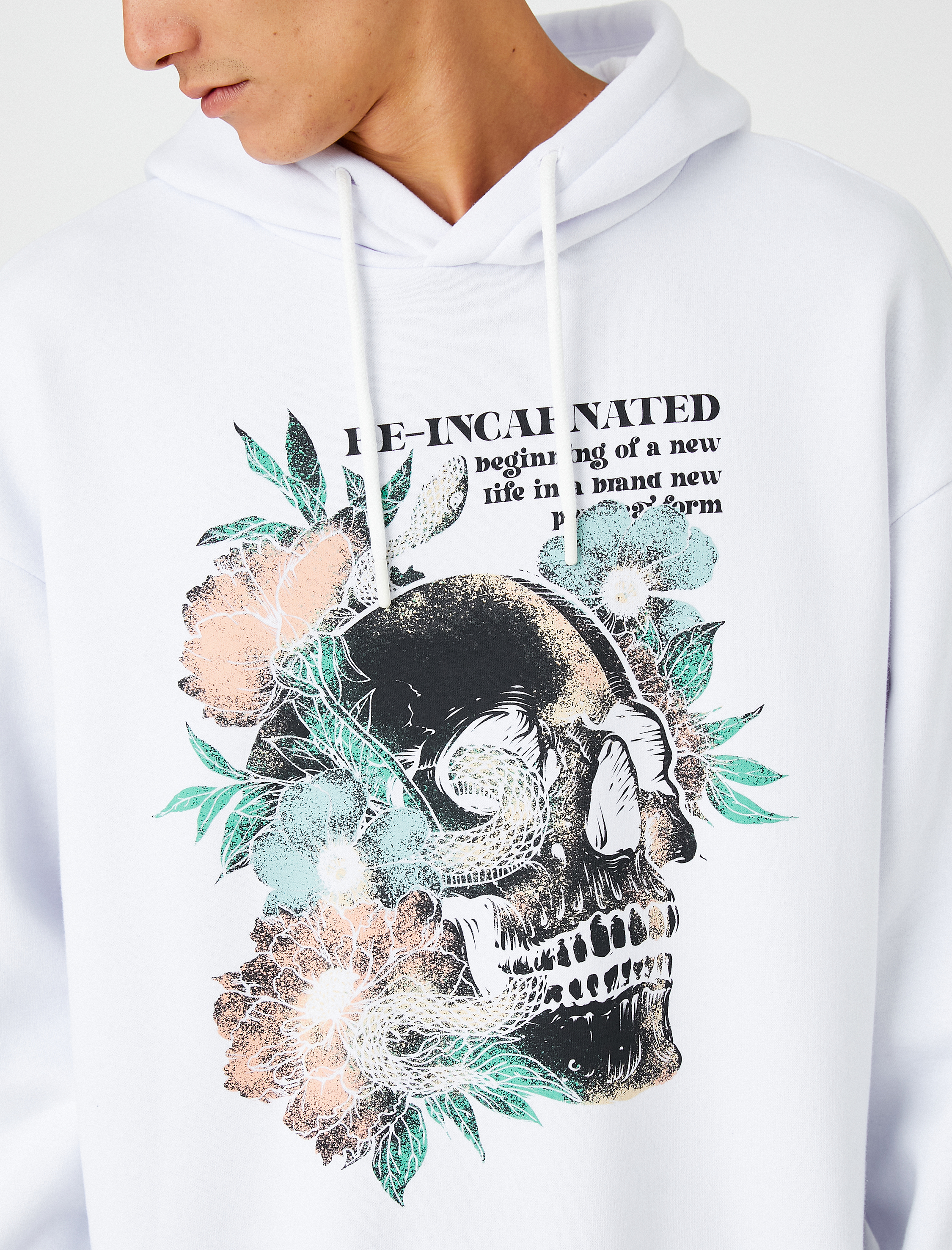   Kapşonlu Oversize Sweatshirt Şardonlu Kuru Kafa Baskılı