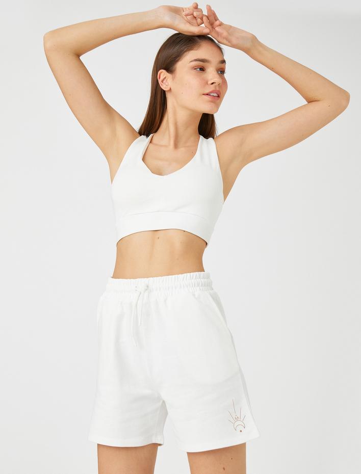  Minimal Baskılı Spor Şort Rahat Kesim Beli Bağlamalı