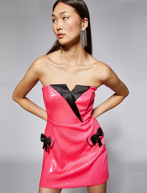   Rachel Araz X Koton - Payetli Fiyonk Detaylı Straplez Mini Elbise