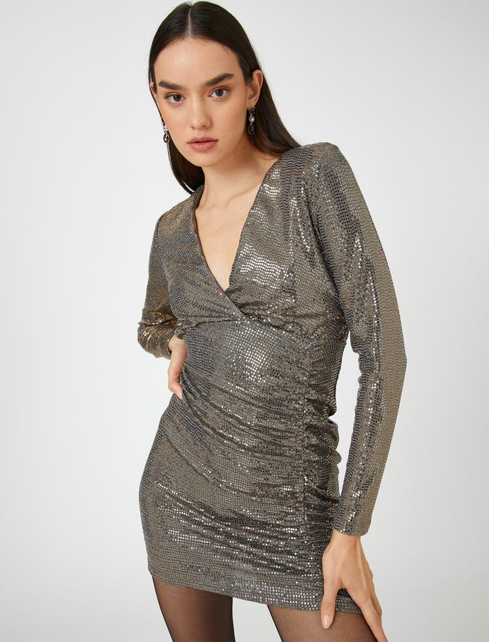  Payetli Mini Abiye Elbise V Yaka Uzun Kollu Drapeli