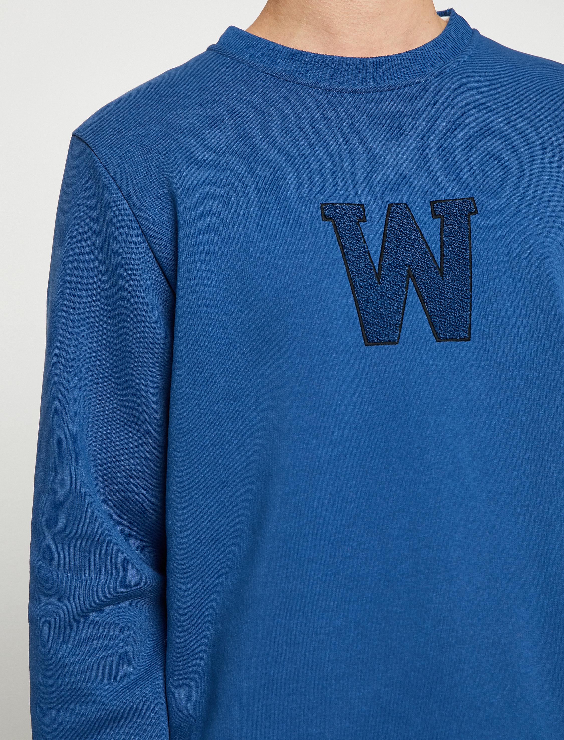   Kolej Sweatshirt İşleme Detaylı Bisiklet Yaka