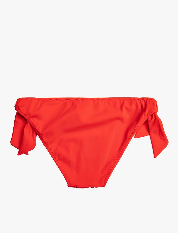  Bikini Altı Yanları Bağlama Detaylı