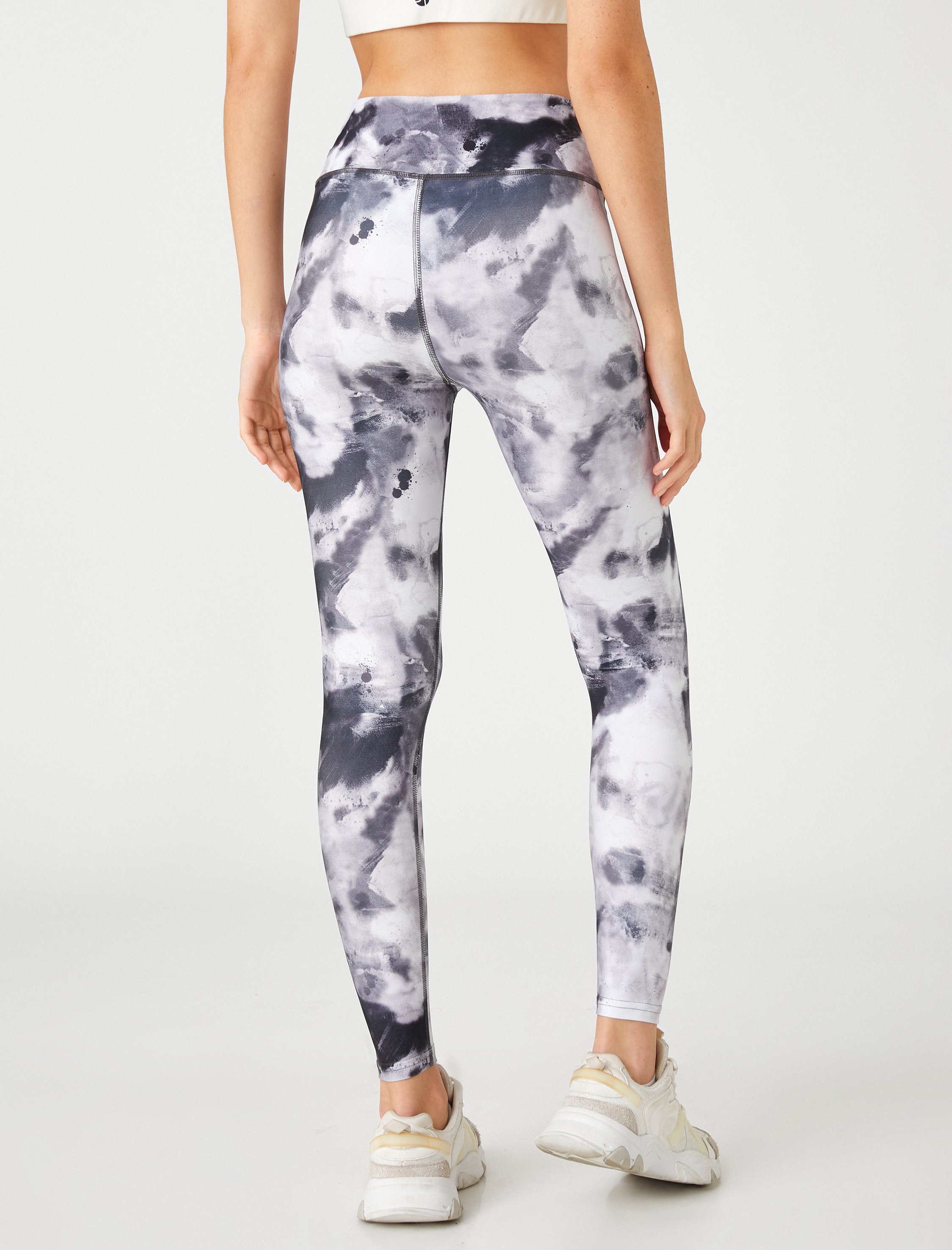   Sporcu Tayt Batik Desenli Yüksek Bel